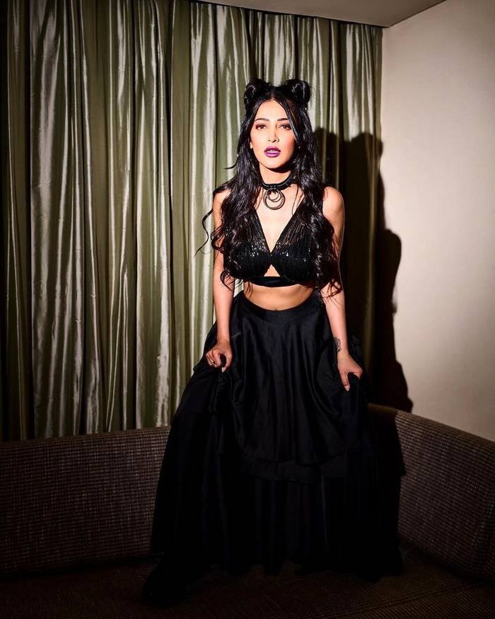 shruti haasan_teluguvox_12